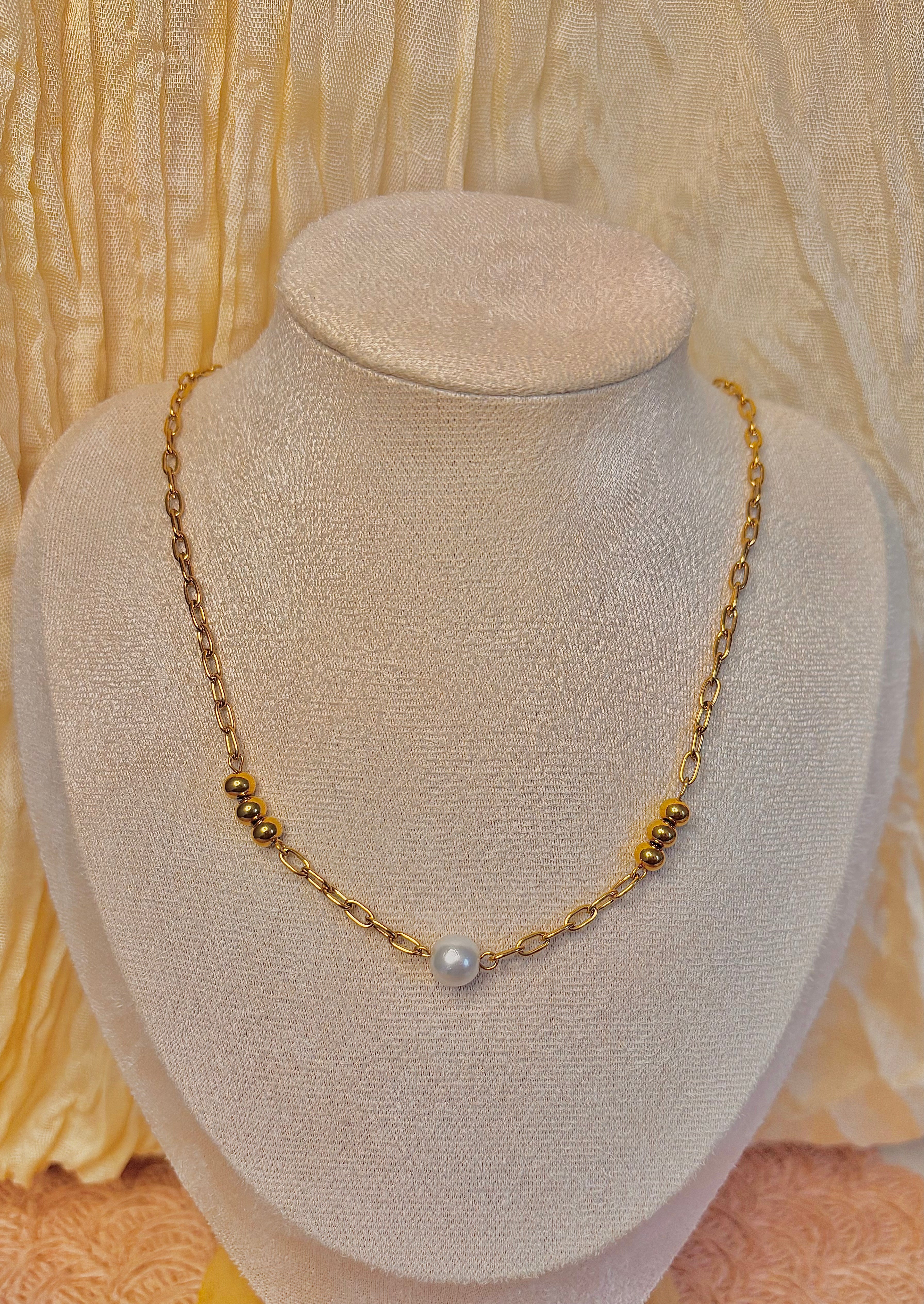Collier Lisa